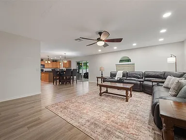 1704 Hoofprint Ct