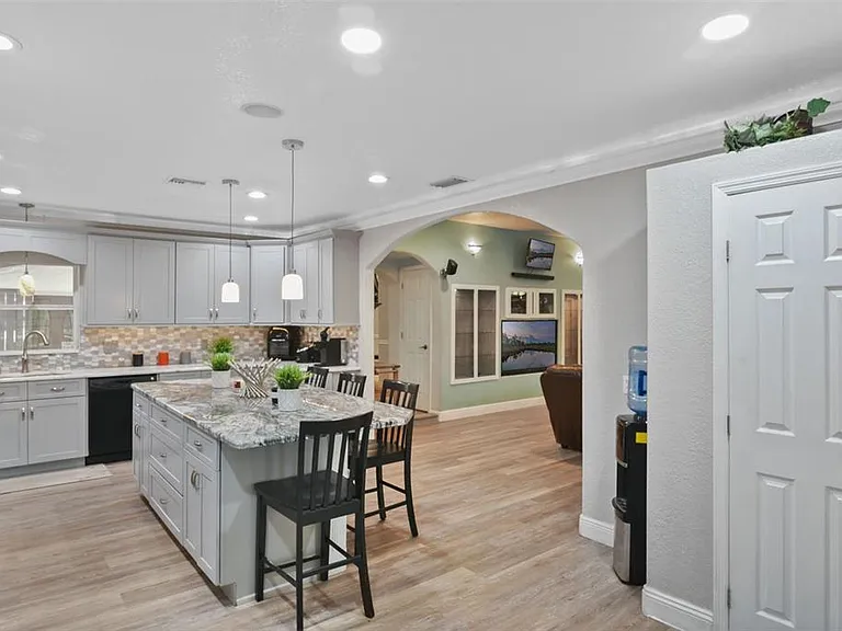 35126 William Ln