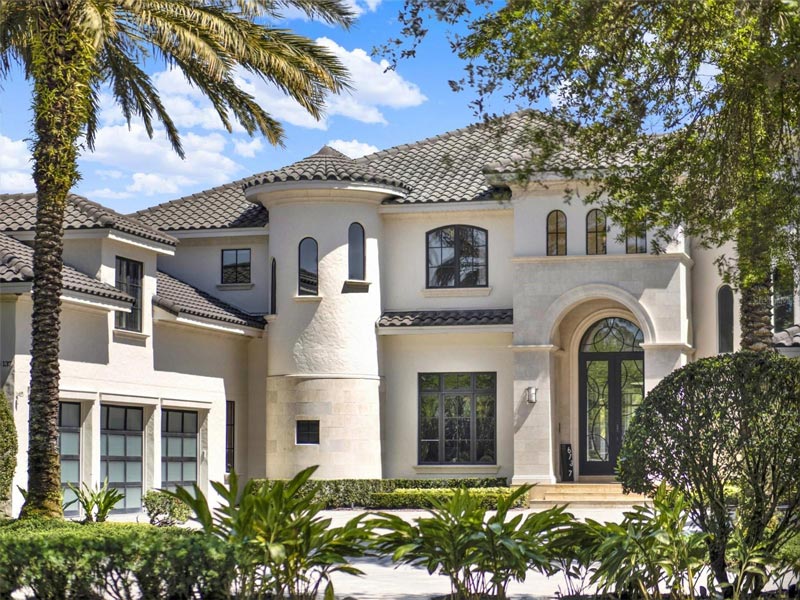 6137 Grosvenor Shore Drive