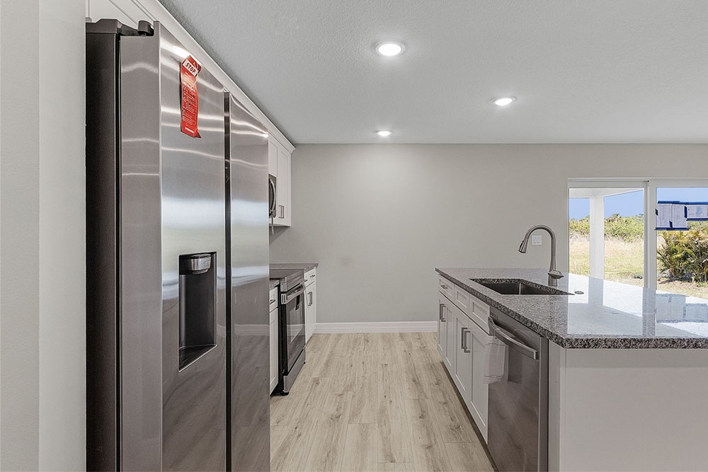 3841 San Pedro Ave