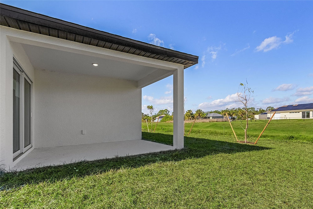 3841 San Pedro Ave