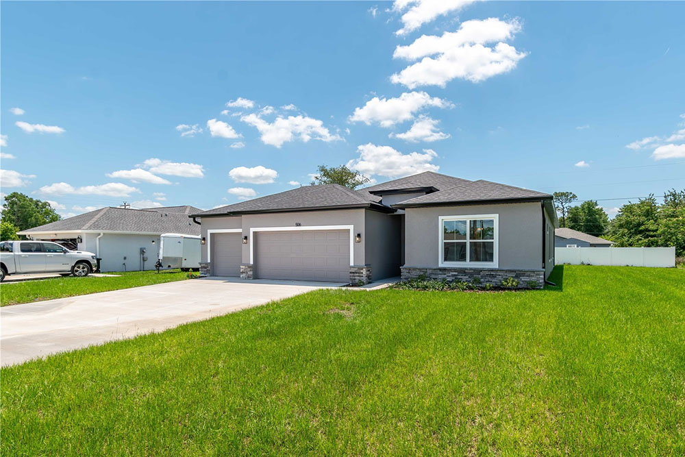 506 Marion Oaks Trail