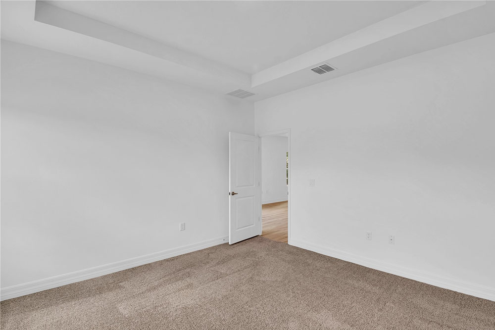 506 Marion Oaks Trail