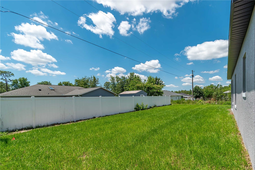 506 Marion Oaks Trail