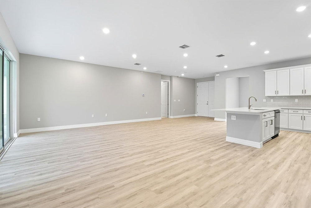 55 Woodfield Cir