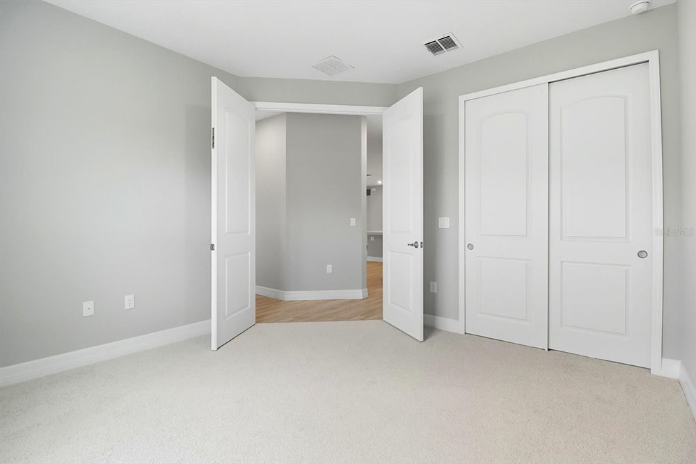 55 Woodfield Cir
